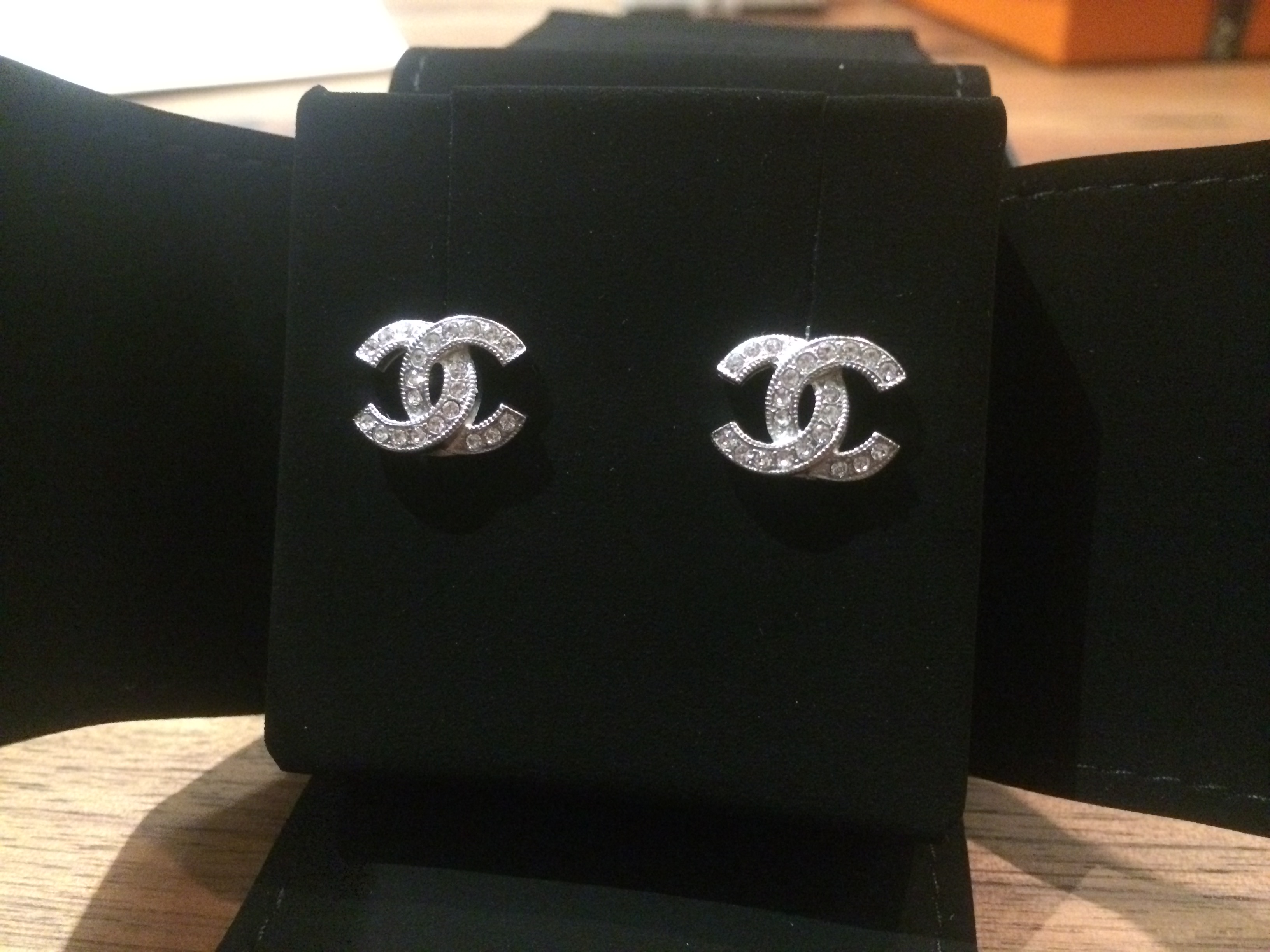 New Collection , CHANEL , Gold Leaf Double C Logo Earrings Black